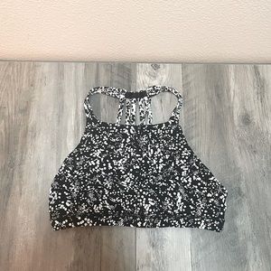 Lululemon Slide with Me Sports Bra Size 6